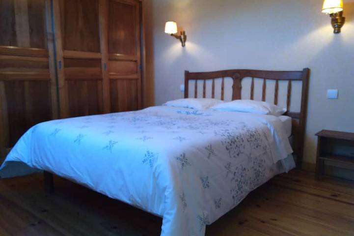 Location de vacances pour 6 personnes, avec jardin à Dienne - 3