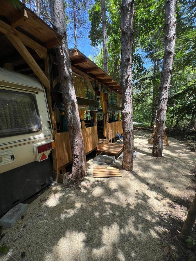 Camping pour 4 personnes, avec vue ainsi que terrasse et jardin, animaux acceptés en Bulgarie - 4