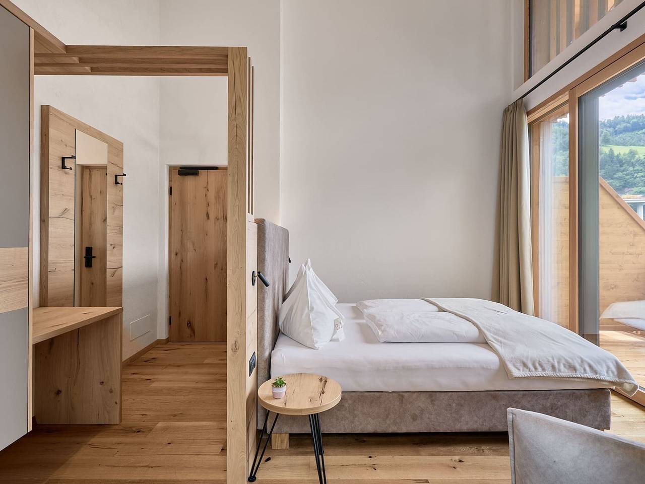 Ganze Ferienwohnung, Hotel Schmuckhof Torgglkeller - Apartment mit Balkon – Neu in Klausen, Dolomiti Superski