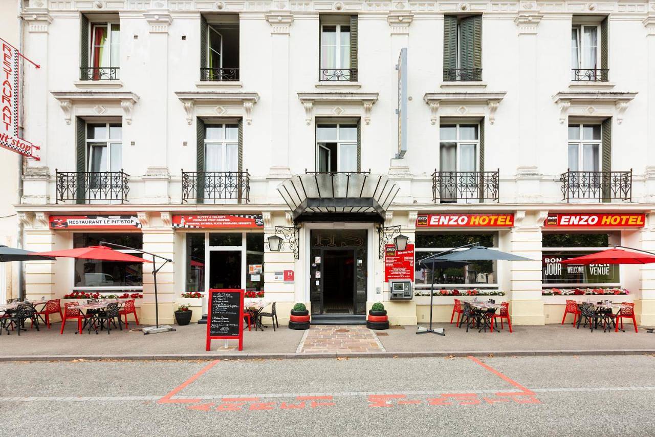 Enzo Hotels Contrexeville in Contrexéville, Neufchâteau