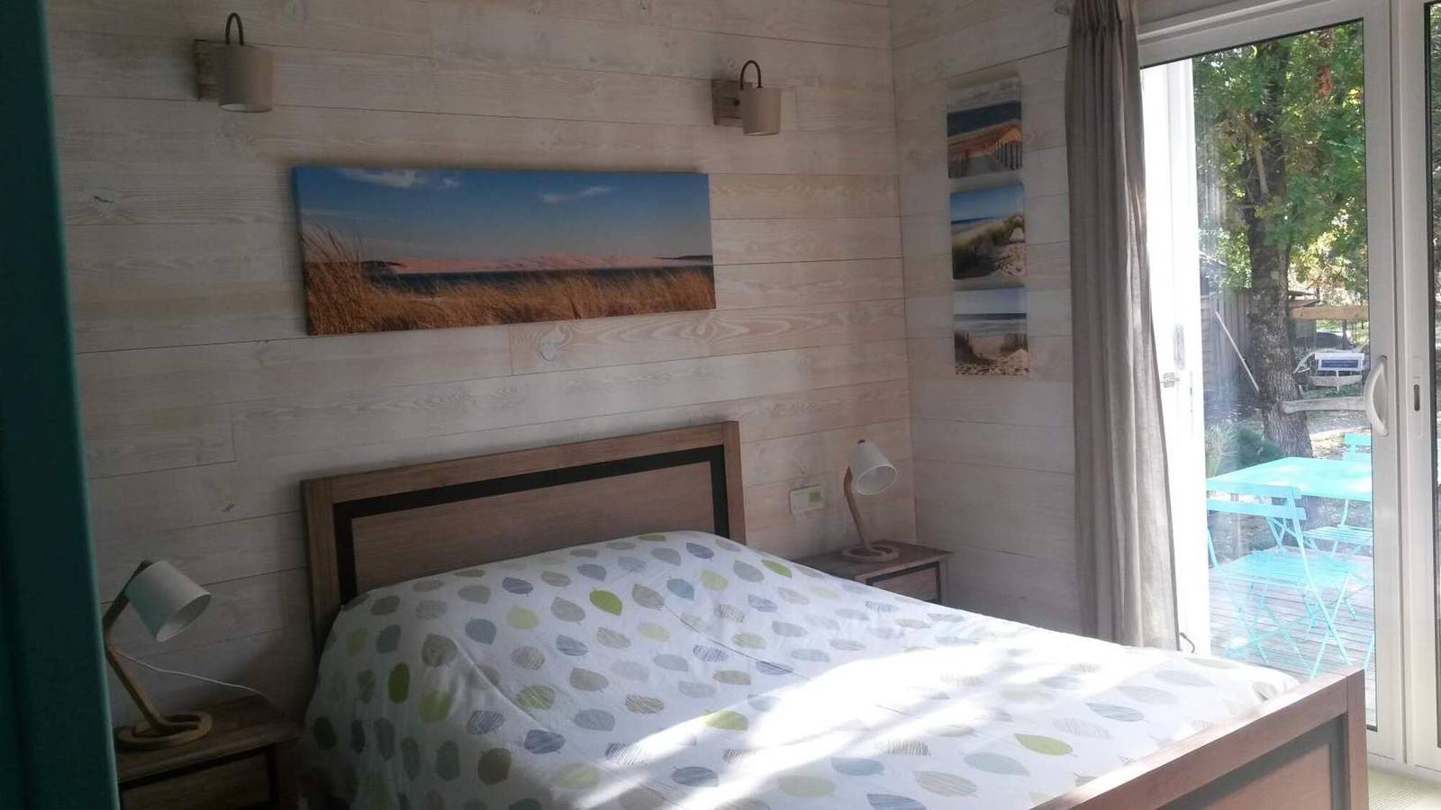 Chambre d’hôtes « La Côte d’Argent Océane » avec terrasse privée, jardin privé et Wi-Fi in Le Porge, Région de Lesparre-Médoc