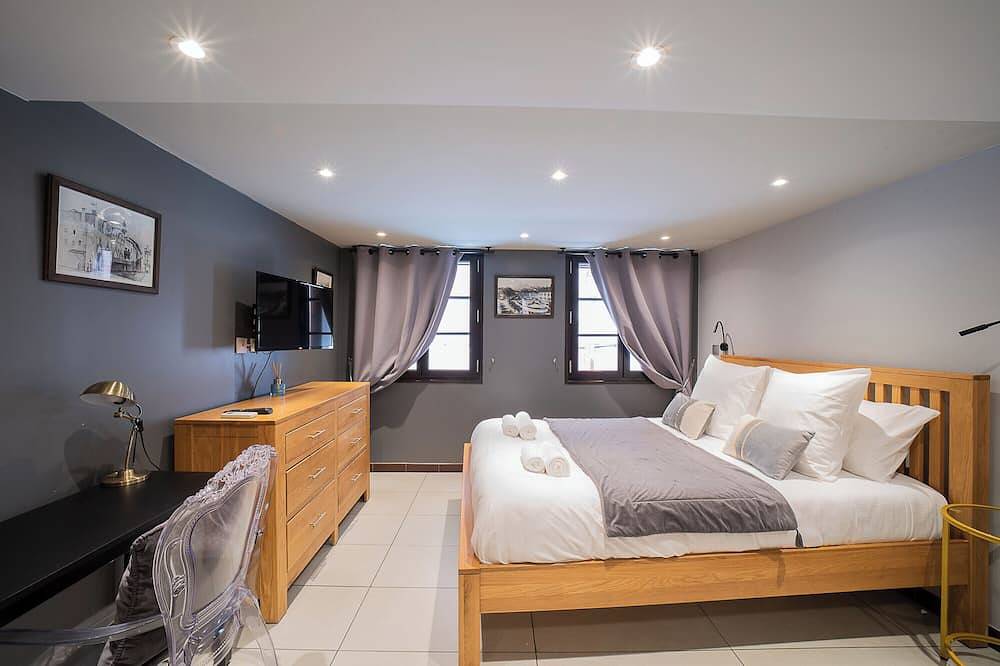 Appartement entier, Escapade Urbaine : Suite Maillol au Centre avec Wifi Gratuit in Perpignan, Côte d'Améthyste