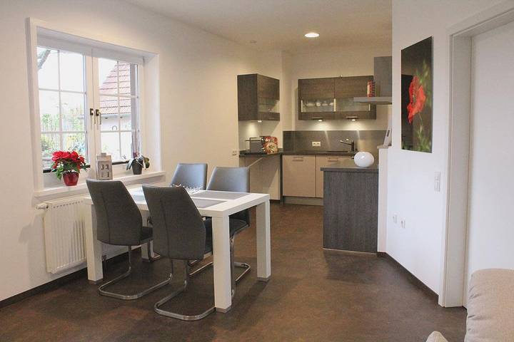 Appartamento intero, Apartment, shower, toilet, no smoker in Geiselberg, Circondario del Palatinato Sudoccidentale