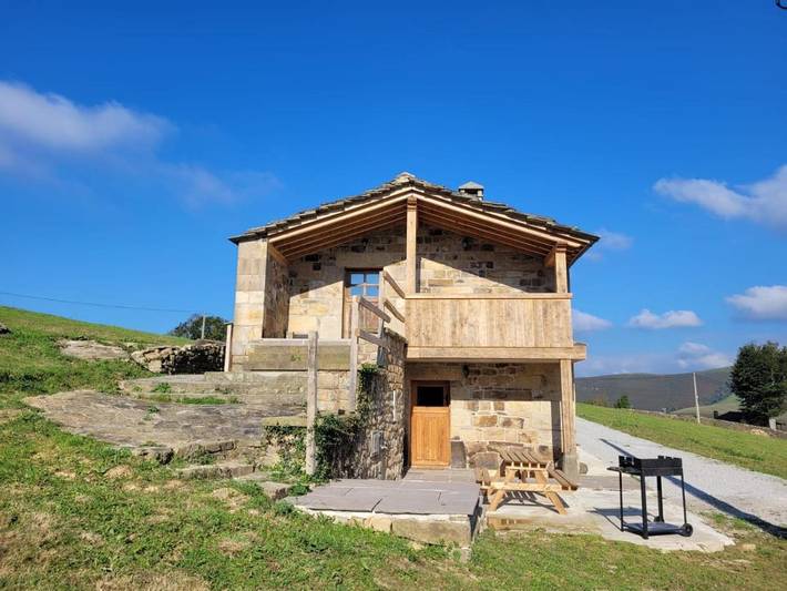 Casa rural para 7 personas, con vistas y jardín en Valles Pasiegos