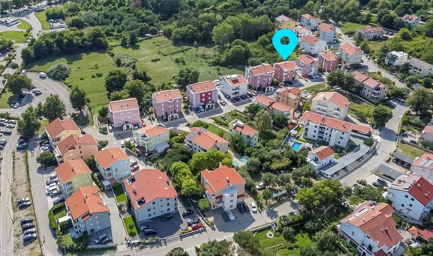 Appartement entier, Appartement de deux chambres avec le balcon Baska, Krk A-19433-a in Baška, Krk
