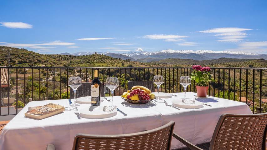 Chalet para 12 personas, con piscina y balcón/terraza en Vega de Granada - 2