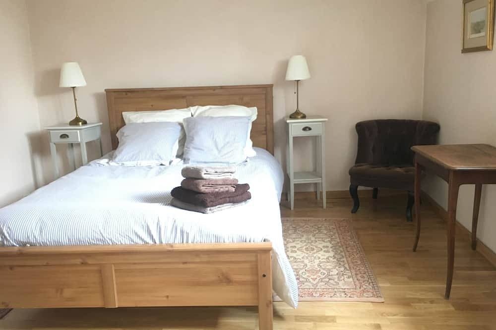 Gite du Roseland 3* 8 pers entre Paris et Rouen, Thoiry, Giverny, Versailles in Arnouville-lès-Mantes, Yvelines