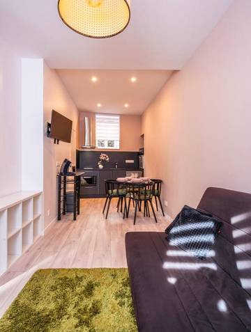 Gîte pour 2 personnes, animaux acceptés dans Grands Thermes de la Bourboule