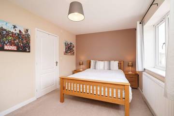 Holiday Home for 20 People in Chesterfield, Derbyshire, Photo 2