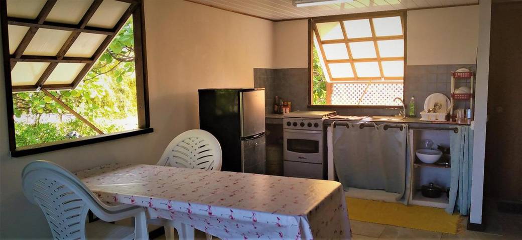 Location de vacances pour 4 personnes, avec jardin ainsi que terrasse et piscine dans Fakarava - 4