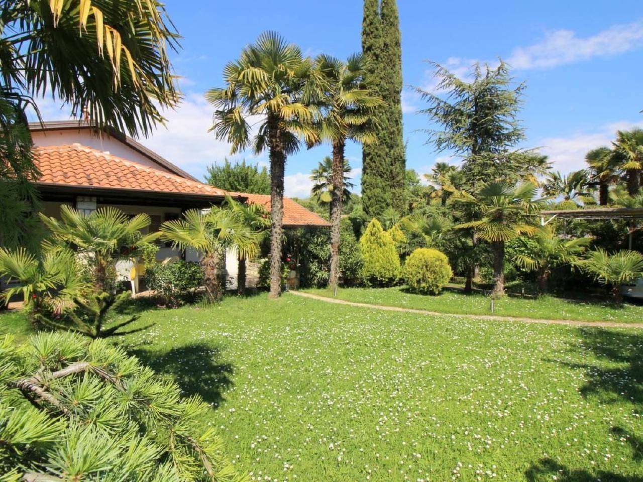 Manja in Mali Maj, Grad Poreč
