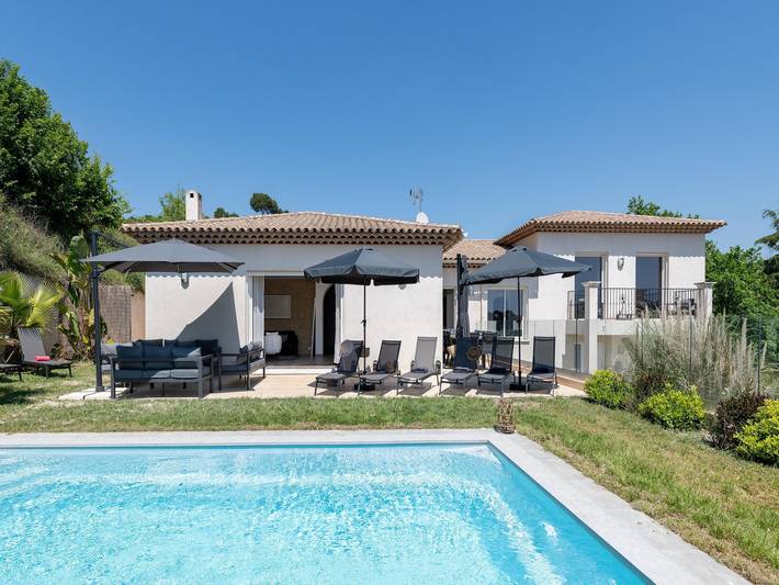 Ferienhaus für 10 Personen, mit Garten und Pool - 1