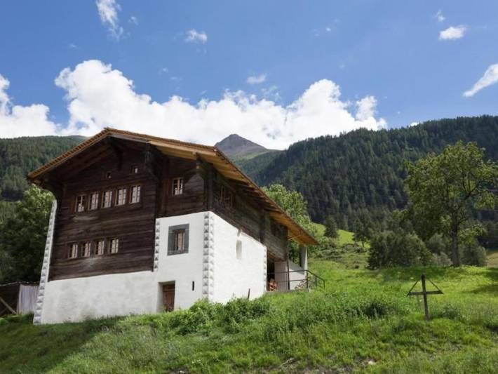 Ferienwohnung für 6 Personen in Grengiols