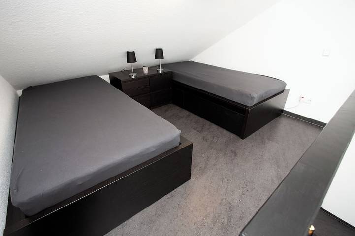 Ferienwohnung für 6 Personen, mit Balkon in Burladingen - 4