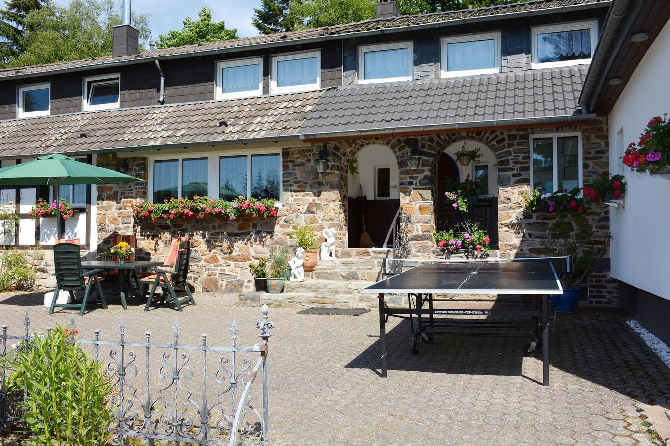Geheel vakantieappartement, 5-Bett-Ferienwohnung Kirmessief in Monschau, Natuurgebied Hautes Fagnes