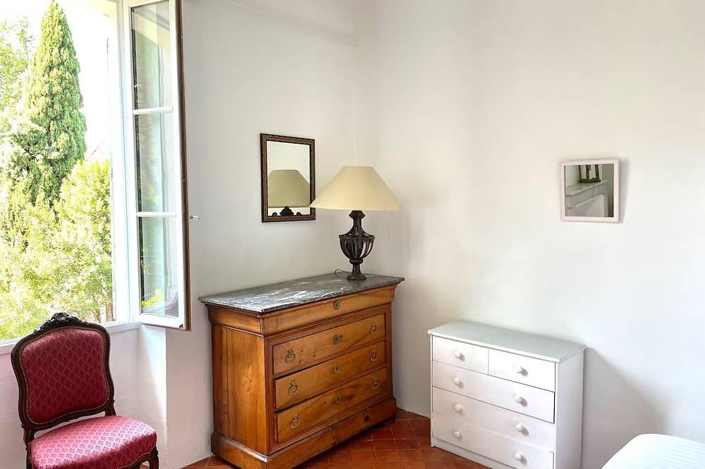 Maison de Charme Avec Piscine au Cœur de Vaison-la-romaine in Vaison-la-Romaine, Parque natural regional del Mont Ventoux