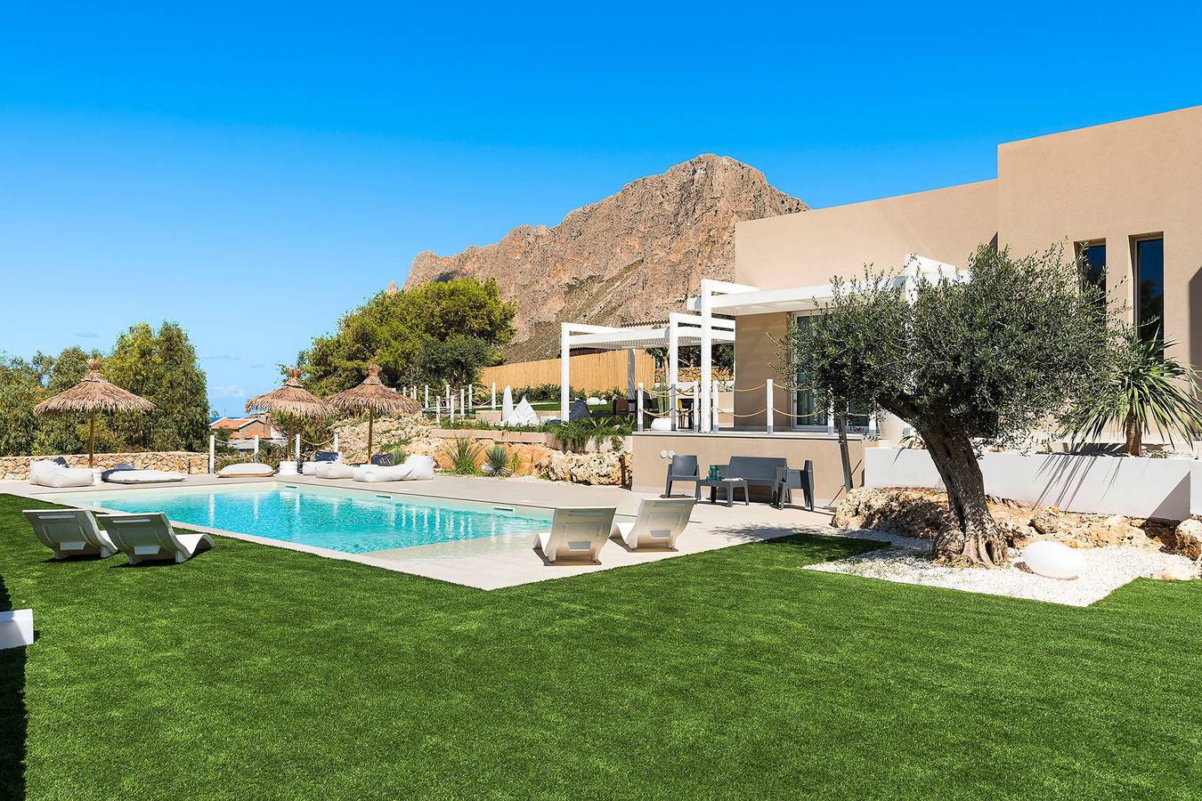 Casa vacanza a Custonaci a partire da 984€ a notte