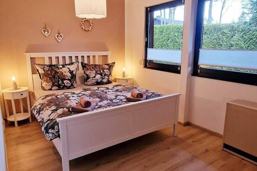 Stylish vacation home \"Littlehome\"; perfect for families with small children. in Gerolstein, Vulkaan-Eifel