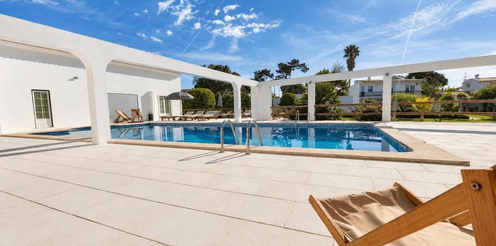 Casa de férias para 4 pessoas, com Varanda e Terraço e ainda Jardim and Piscina em Município de Torres Vedras