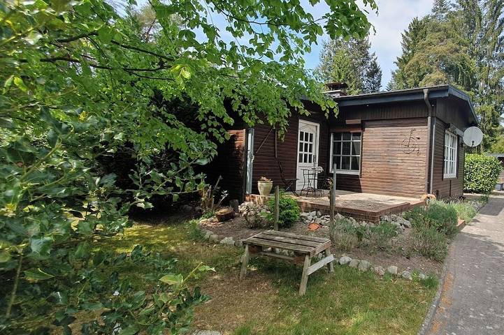 Ferienhaus für 2 Personen, mit Terrasse und Garten