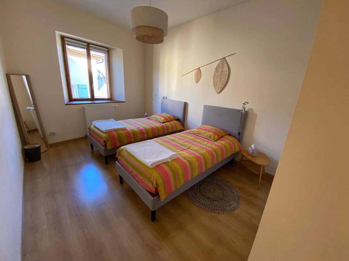Four-Bedroom House in Saint-Jean-de-Moirans, Isère