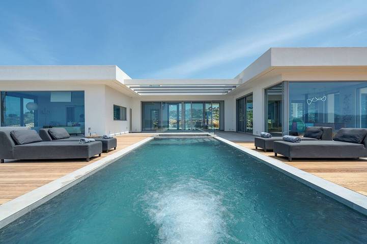 Ferienhaus für 4 Personen, mit Pool, mit Haustier