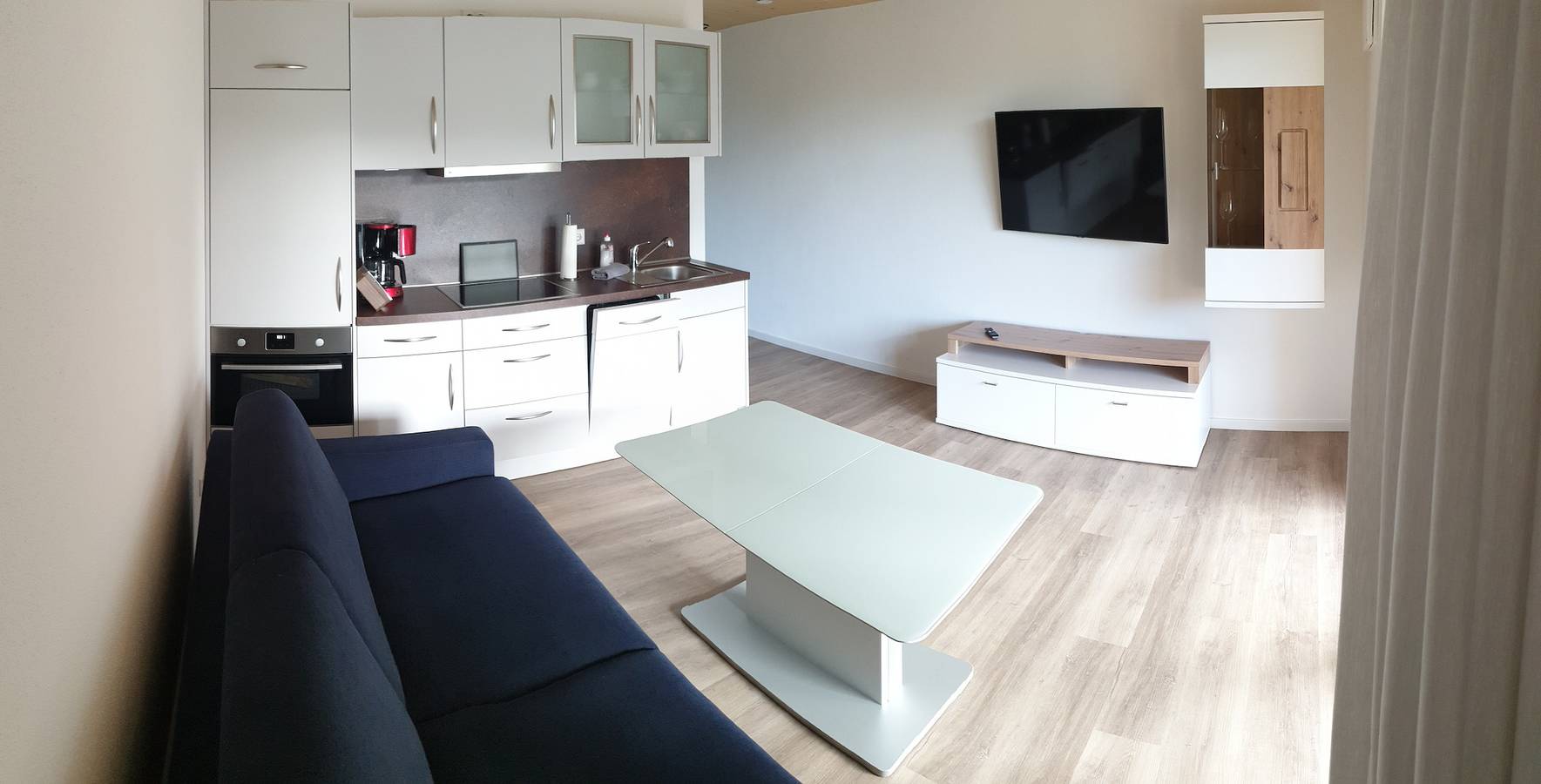 Ganze Wohnung, Ferienwohnung Nb 2. Stock in Unteruhldingen, Uhldingen-Mühlhofen