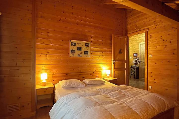 Chalet pour 8 personnes, avec sauna ainsi que terrasse et jardin à Rochesson - 4