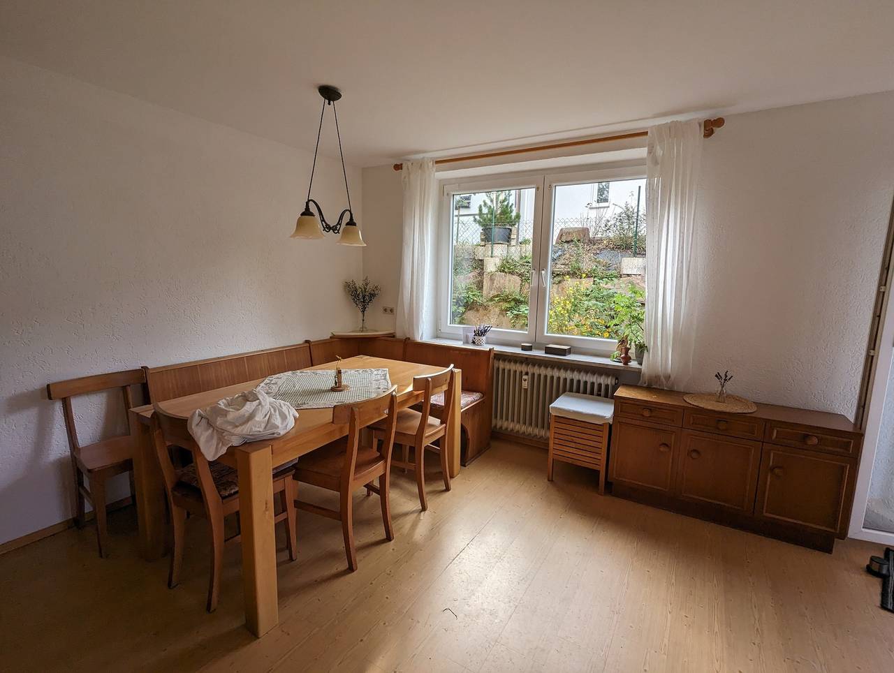 Apartamento entero, Apartamento 'Ferienwohnung Am Seebach, 80 Qm' con terraza privada y Wi-Fi in Titisee, Titisee-Neustadt