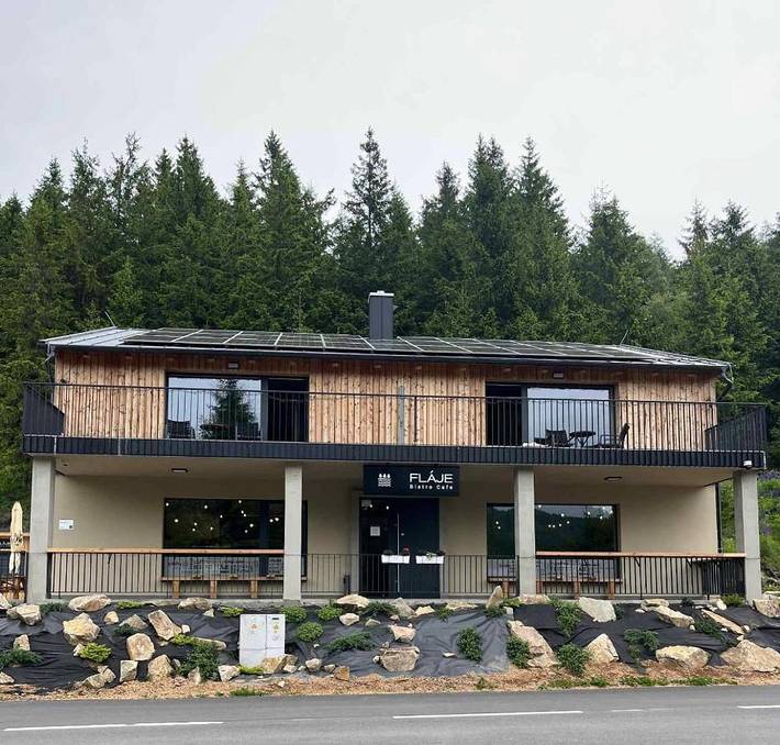Vakantiewoning voor 4 personen, with uitzicht op het meer and tuin as well as uitzicht in het Ertsgebergte (Tsjechië)