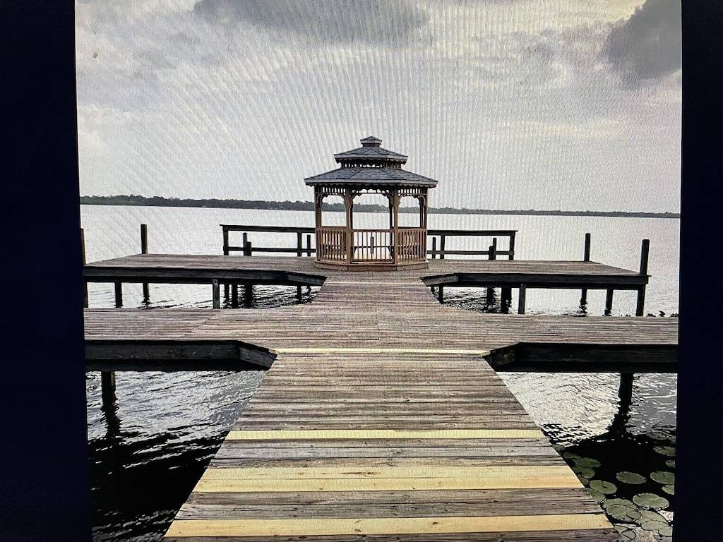 Ganze Wohnung, Lovely bright high ceilings condo in Lake Marion (FL)