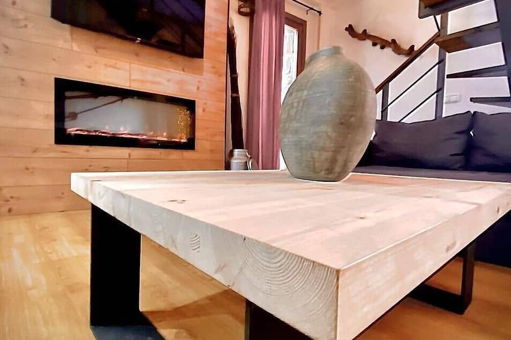 Entire apartment, Charming Cal Domènec apartment - Pets welcome in Port Ainé, Rialp