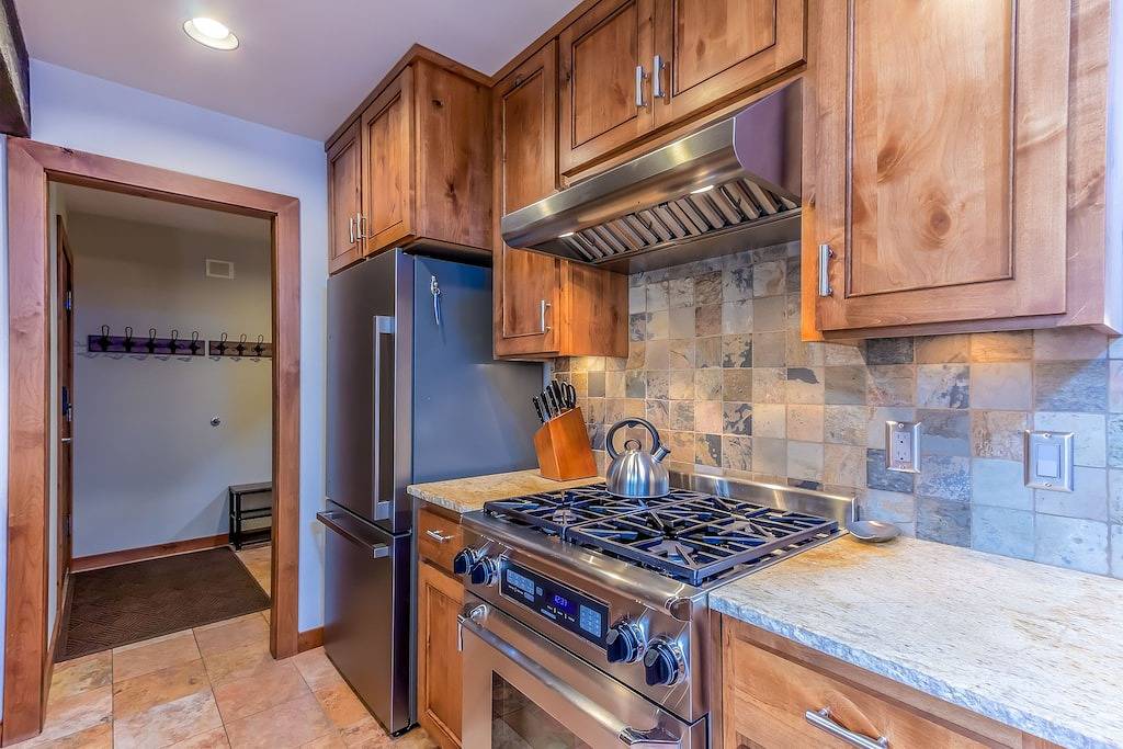 Ganze Wohnung, Schöne Eigentumswohnung - am 17. Loch Meadows Golfplatz, A / C in Sunriver, Deschutes County