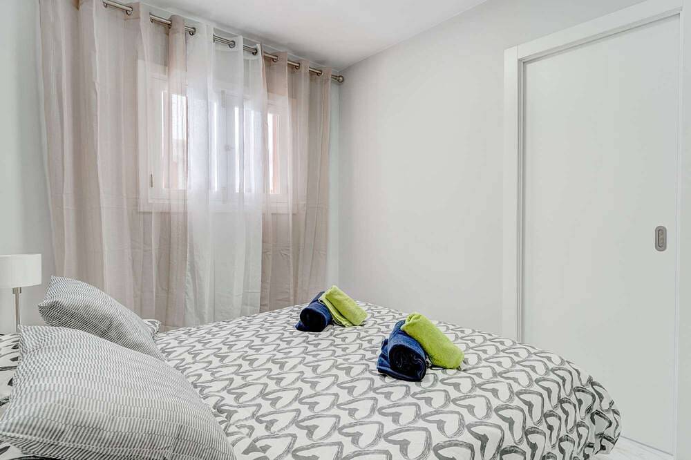Entire apartment, Harmony apartment with ocean view in Parque Royal in Playa de Fañabé, Adeje