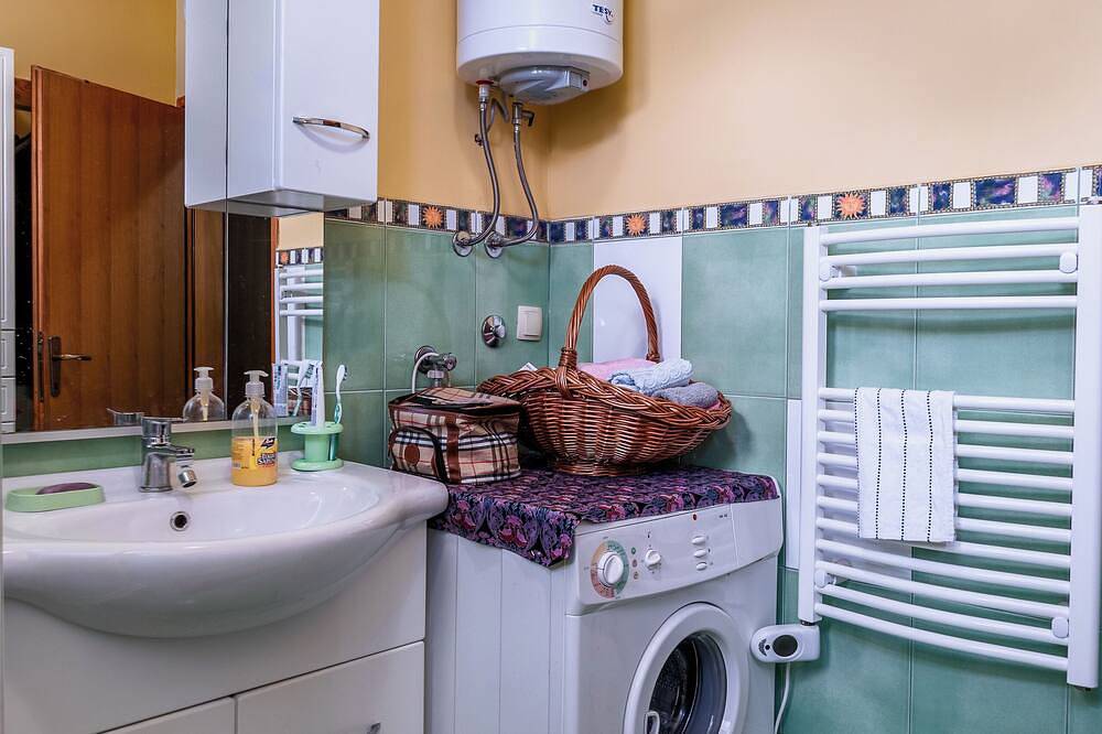 Ganze Wohnung, Apartment Lida in Fužine, Croatia, is perfect vacation stay for one family in Fuzine, Primorje-Gorski Kotar