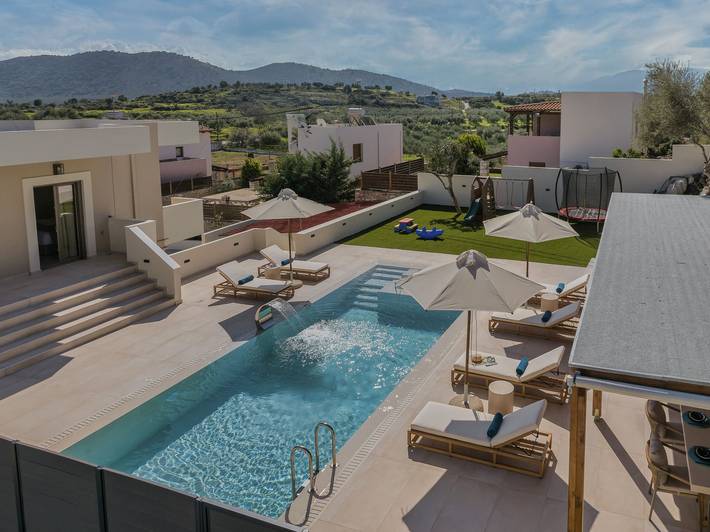 Ferienhaus für 7 Personen, mit Garten