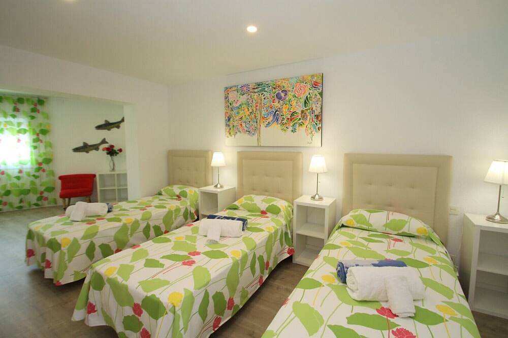 Alamo Gran villa piscina privada y Wifi gratis in Miami Playa, Costa Dorada