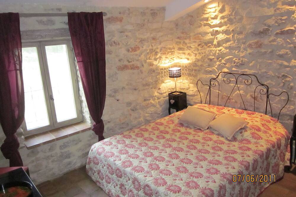 Queen-Framboise-Queen-Baño privado-Vista al campo in La Baume-de-Transit, Región de Nyons