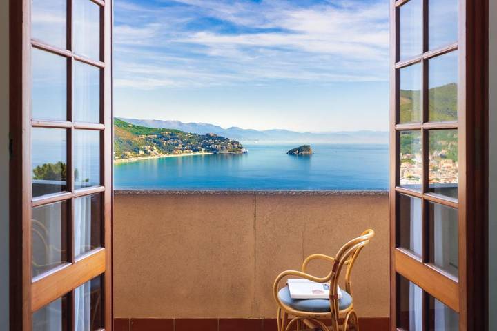 Villa für 6 Personen, mit Balkon und Ausblick - 1