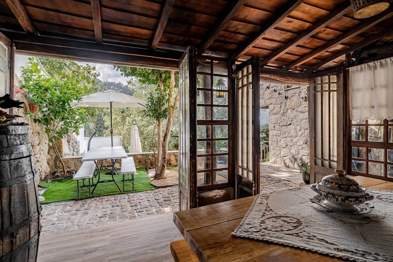 Ferienhaus 'Real De Cima' mit Bergblick, Wlan und Klimaanlage in Fervença, Braga Distrikt