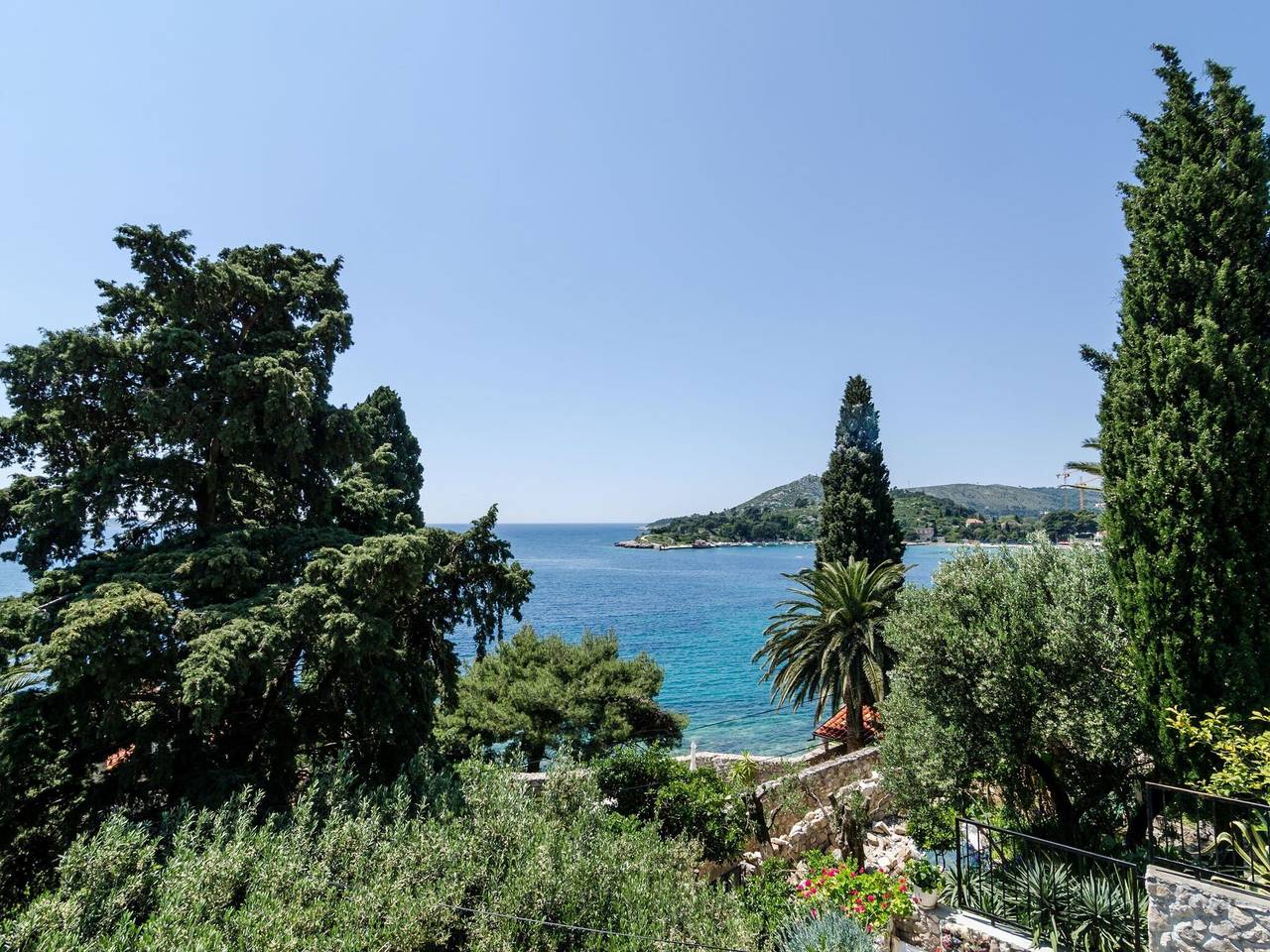 Ganze Wohnung, Guest House Daniela - Superior Double Room with Sea View - Soba 6 in Mlini, Dubrovnik-Neretva