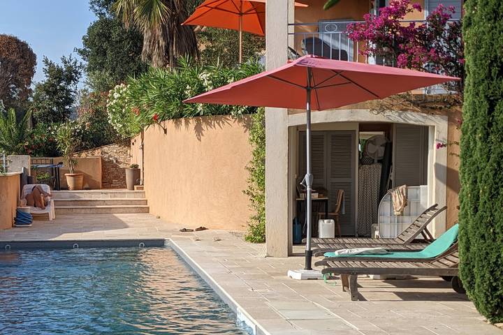 Gîte pour 8 personnes, avec piscine dans Golf Bluegreen Sainte-Maxime