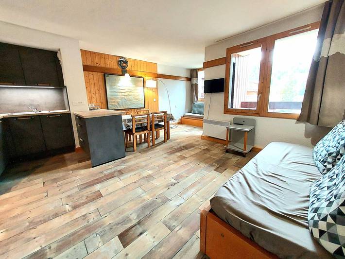 Gîte pour 5 personnes, avec balcon et piscine à Mâcot-la-Plagne - 3