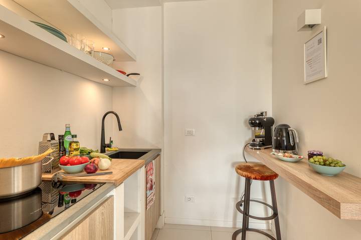 Boutique Pool Apt. Balzi Rossi - Roma 1 in Grimaldi (Ventimiglia), Ventimiglia