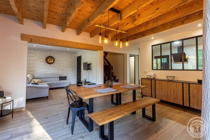 Gîte pour 5 personnes, avec jardin et terrasse - 1