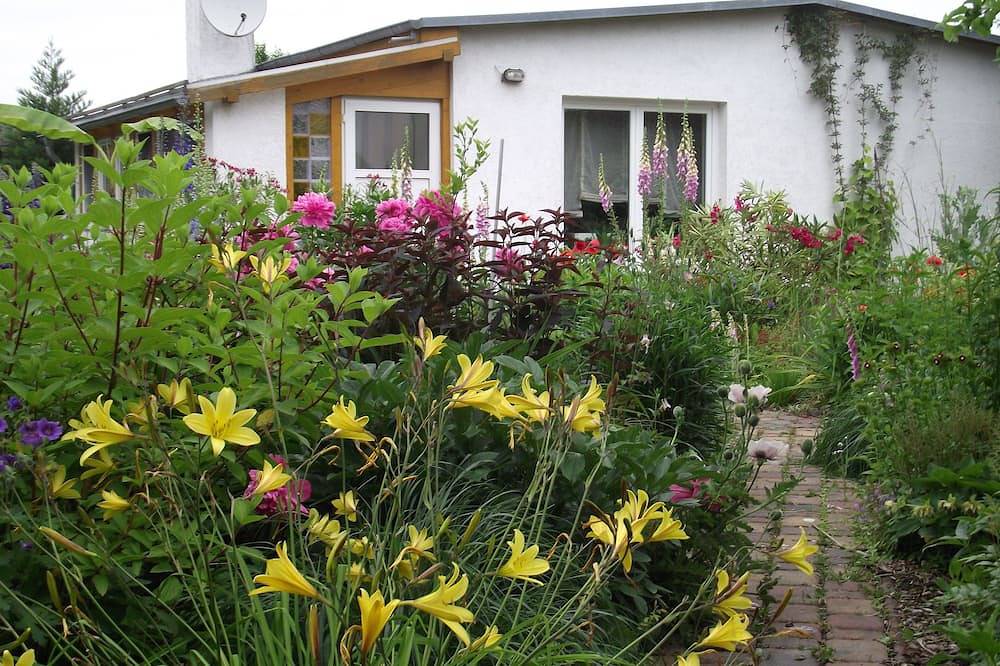 Schönes Ferienhaus mit großem Garten in Fohrde, Havelsee