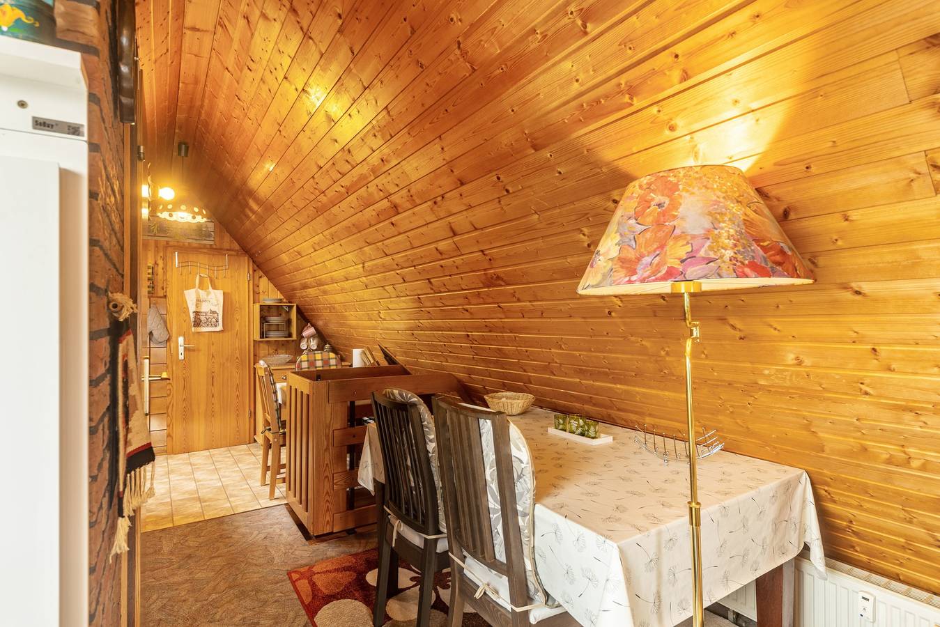 Ganze Wohnung, Ferienwohnung 'Kranich Mit 1 Schlafzimmer' mit Blick auf den See und Wi-Fi in Waldeck, Waldecker Land