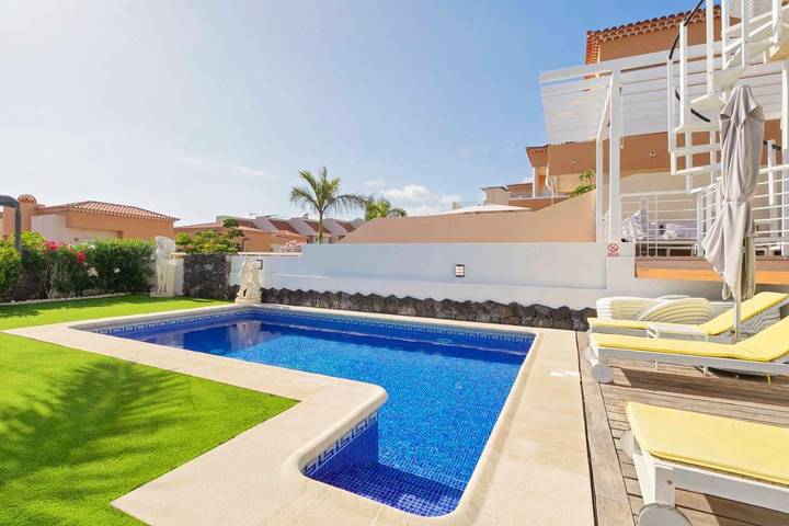 Casa rural para 9 personas, con Balcón y Terraza además de Jardín y Piscina en Santiago del Teide - 3