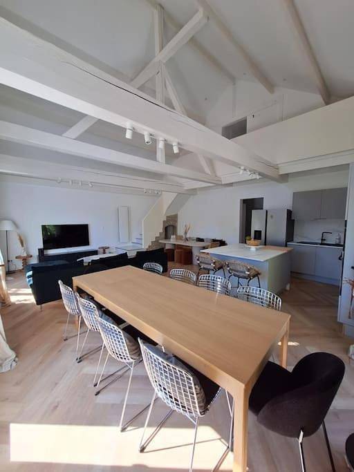 Chalet para 20 personas, con jardín - 1