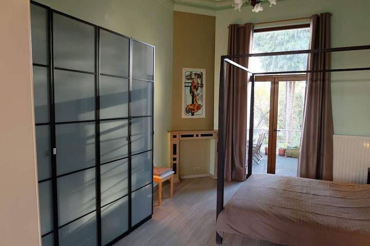 Gîte pour 5 personnes, avec balcon à Ixelles-Elsene - 2